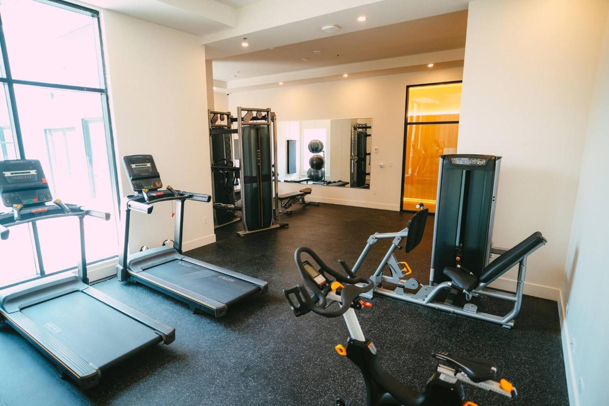 New - Luxury 2Br Penthouse Apt In Central Halifax Kültér fotó